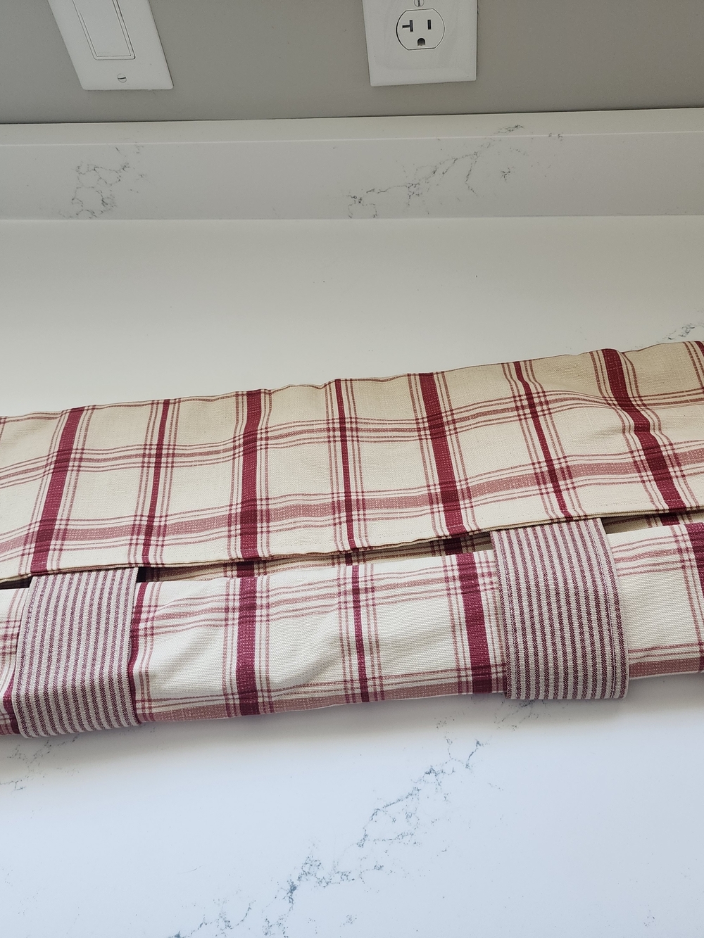 Waverly Frech Door Fabric Roll Up Shade Crimson & Cream (2 Panels)